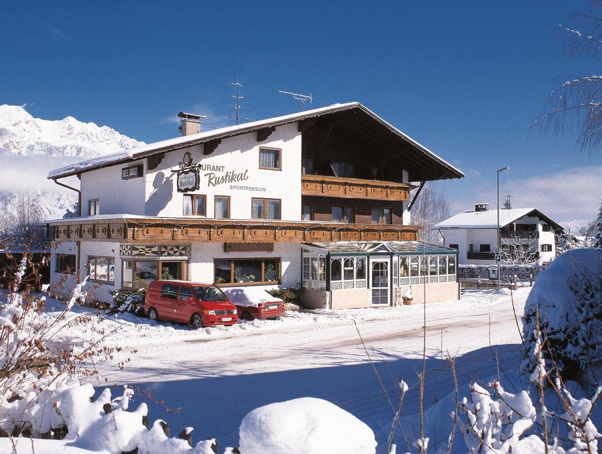 Hotel Kogele Mit Restaurant Bei Innsbruck Axamer Lizum Axams Extérieur photo